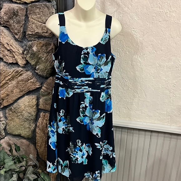 Ann Taylor Dresses & Skirts - Ann Taylor Black and Blue Floral Mini Dress